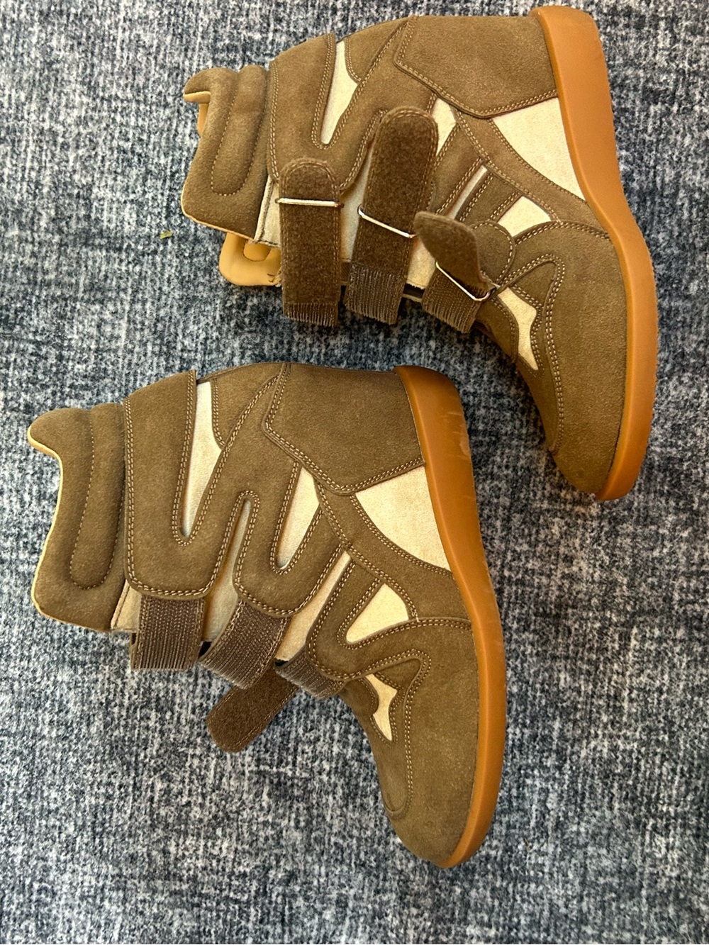 NWT Steve madden Bekett Wedge Sneakers taupe